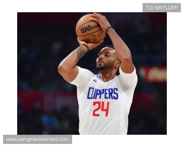 奇才庆祝库利巴利生涯100帽海报引发热议误用哈登图片替代字母哥